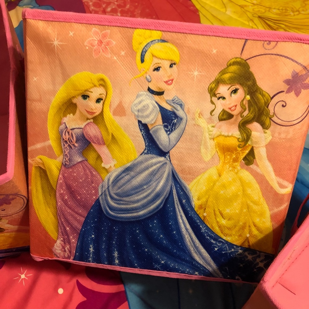 Storage Disney boxes - Picture 3 of 3